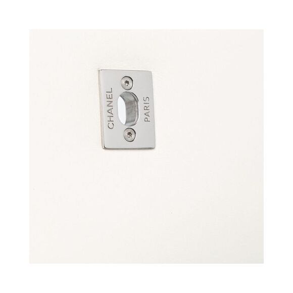 Pre Loved Chanel Mini Quilted Lambskin Chain Rows Flap Women White Crossbody - Picture 5 of 8